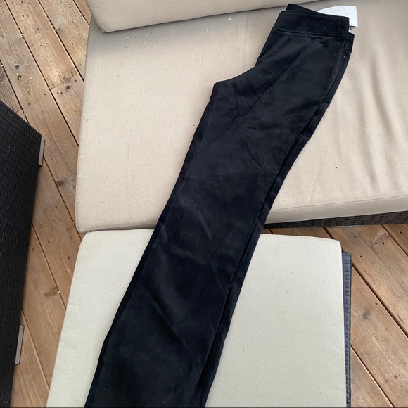 NWT Danier Leather Flat Front Pants Size 6 - Picture 4 of 9